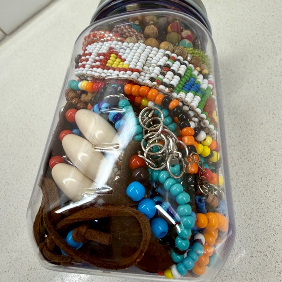 J4 Southwest Native American Beaded Jewelry Collection Jar Jewelry - Picture 3 of 5